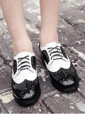 Fashion Lace Up Two Tone Wingtip Flat Shoes