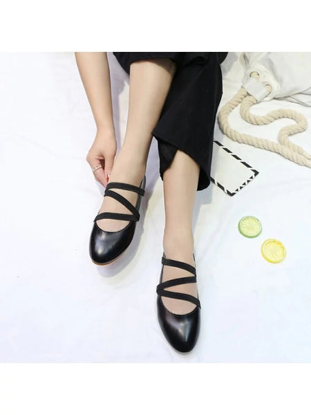 Trendy Elastic Band Faux Leather Flat Shoes
