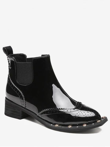 Pretty Rivet Wingtip Ankle Boots