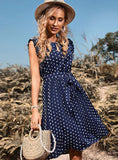 POINT SLEEVELESS LACE-UP PLEATED DRESS