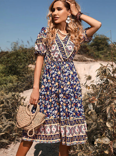 BLUE SHORT SLEEVE PRINTED V-NECK DRESS