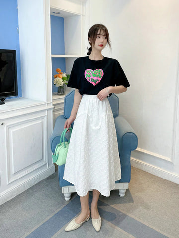 THREE-DIMENSIONAL EMBOSSED JACQUARD HIGH WAIST SKIRT