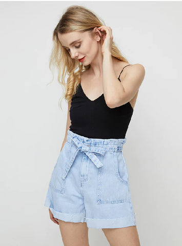 ELASTIC WAIST HEM WIDE LEG DENIM SHORTS