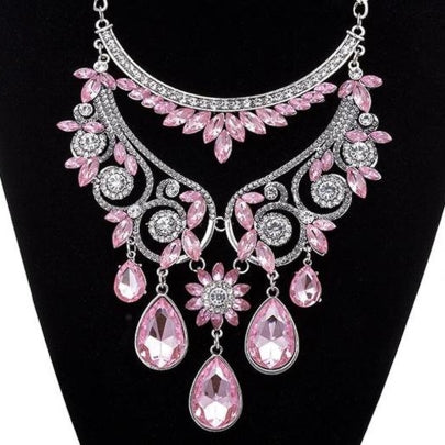 Fathion Water Drop Shaped Crystal Glass Necklace