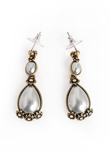 Cheap Glamorous Vintage Style Pearl Earrings With Shining Rhinestones