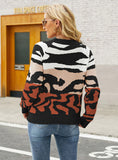 LEOPARD PRINT PULLOVER COLOR MATCHING SWEATER