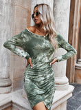 TIE-DYED SLIM PLEATED DRESS