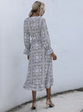 MID-LENGTH ETHNIC PRINT TEMPERAMENT DRESS