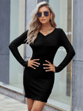 V-NECK PLEATED KNITTED LONG SLEEVE DRESS