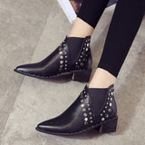 Gorgeous PU Leather Pointed Toe Low Heels Slip On Ladies Casual Shoes
