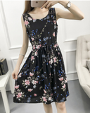 Trendy Floral Drawstring Sleevelss Midi Dress