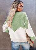 autumn and winter new fashion round neck knitted sweater color matching sweater