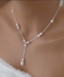 Fathion  Pearl Drop Shape Necklace
