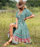 Bohemian pendulum V-neck beach holiday lace-up printed dress