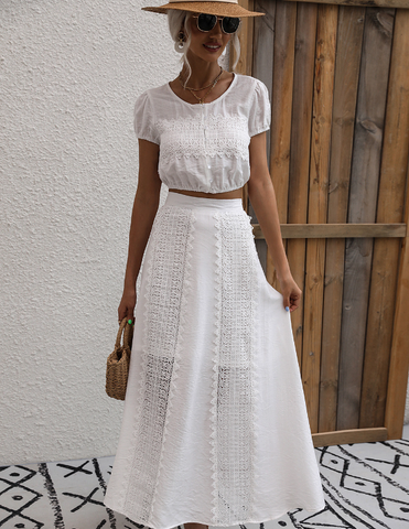 New short-sleeved T-shirt two-piece white skirt