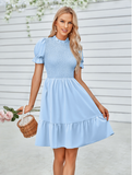 Slim-fit short-sleeved dress with stand-up collar and waist