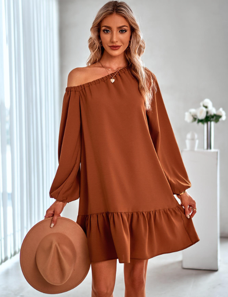 Solid color lotus leaf strapless dress